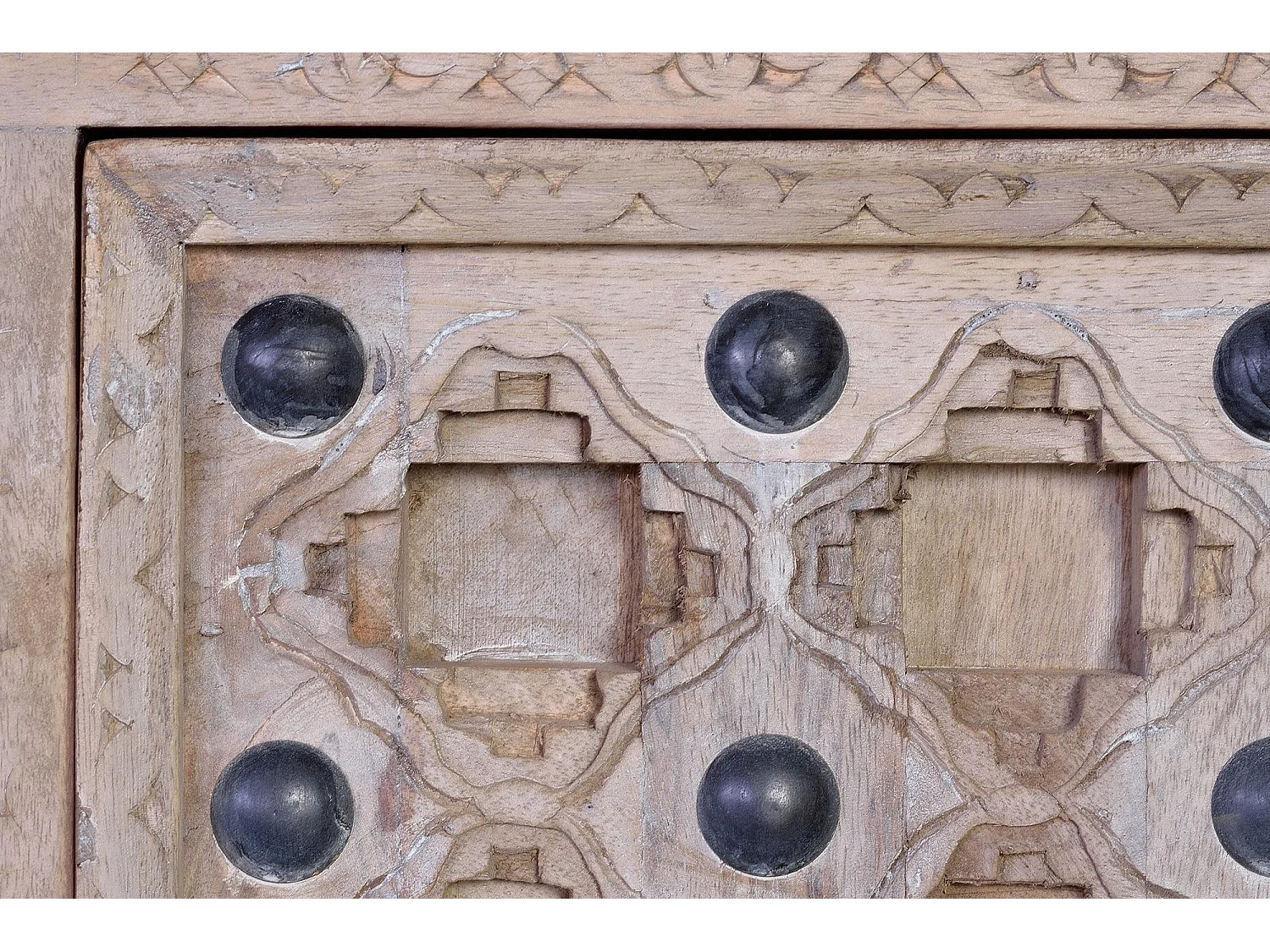 Meuble TV en bois de manguier naturel et détails en métal