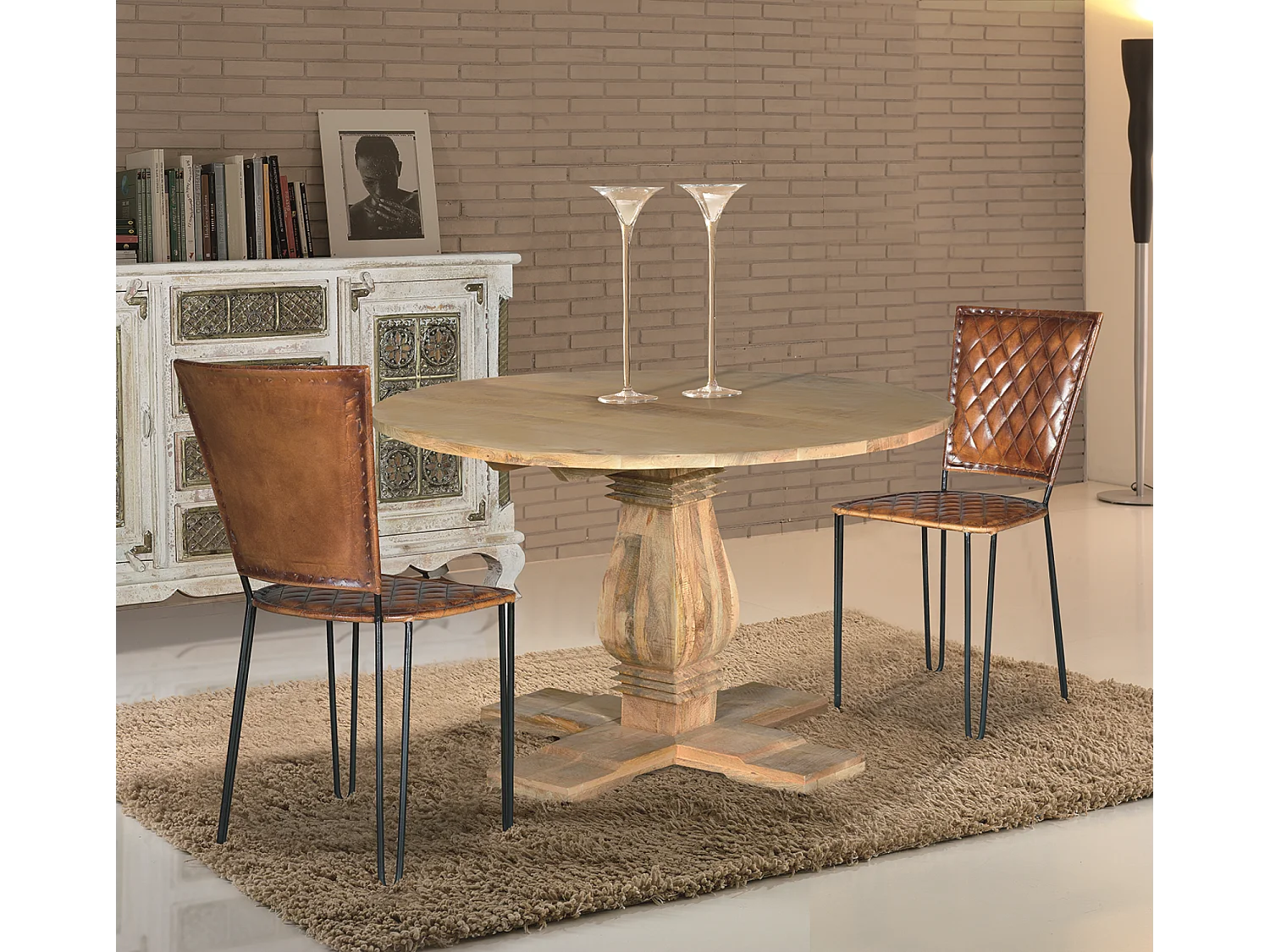 Table à manger 4 places en manguier naturel diamètre 120 cm