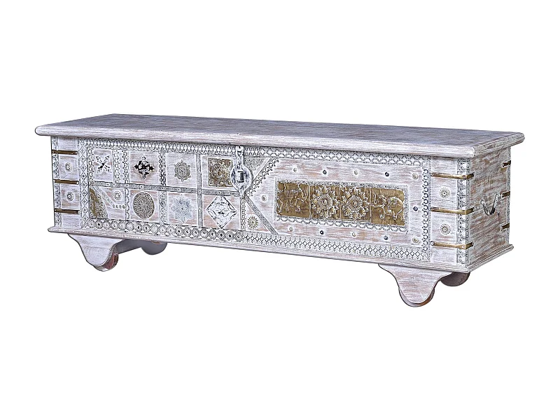 Coffre ancien en bois de manguier blanc