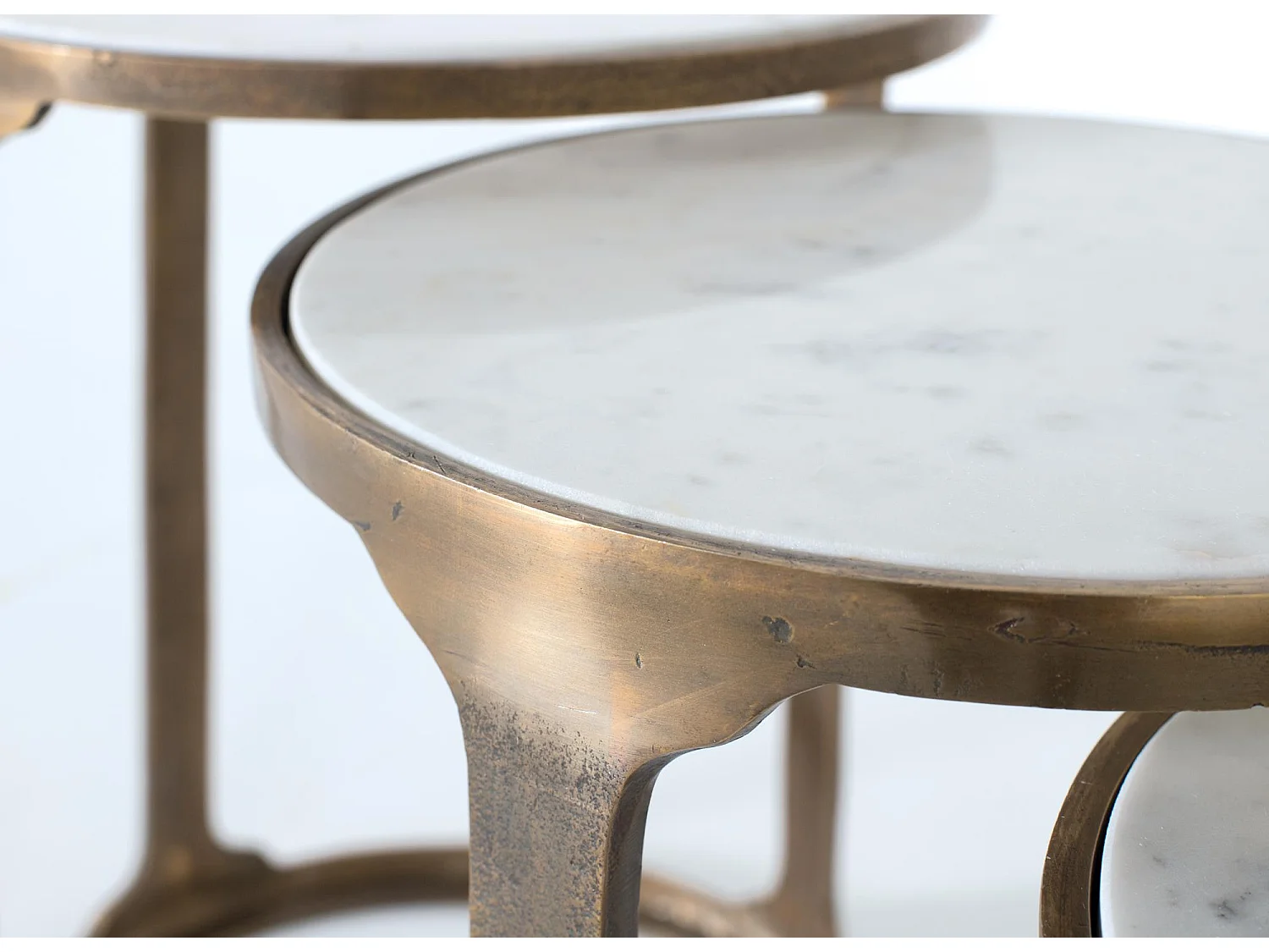 Lot de 3 tables en métal et marbre