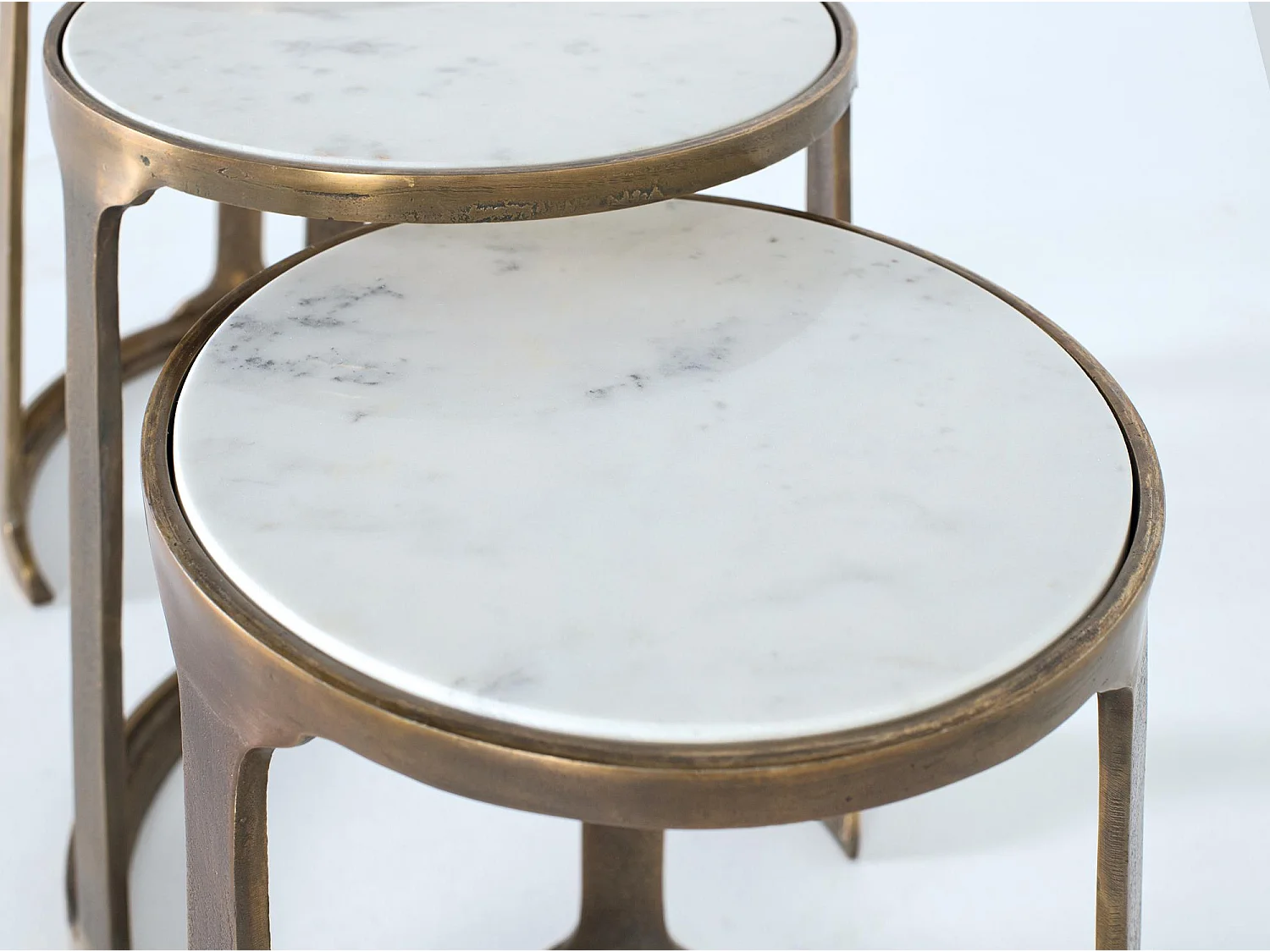 Marmor-Couchtische: Großer Tisch: 45 cm, Mittlerer Tisch: 40 cm, Kleiner Tisch: 35 cm – 62 x 50 x 50 cm