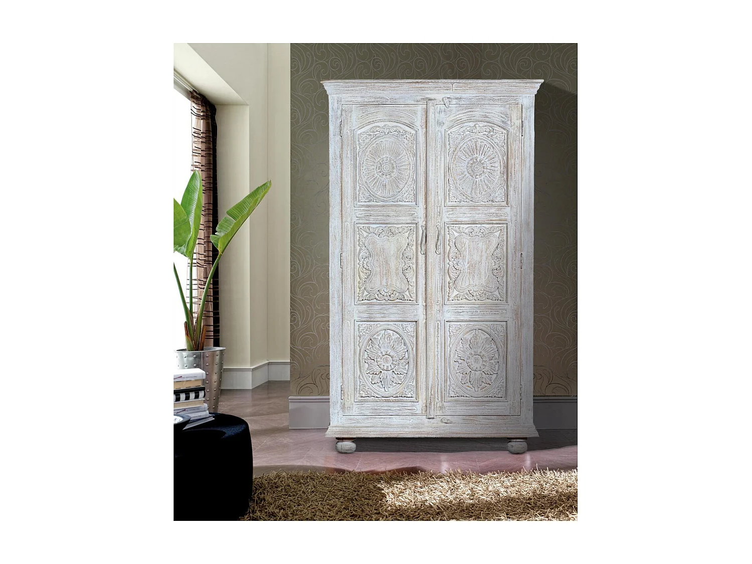 Armoire en manguier blanc vieilli 2 mètres