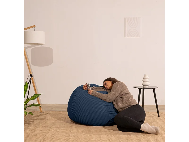 Donkerblauw peervormige ribfluwelen poef 80 x 70 cm