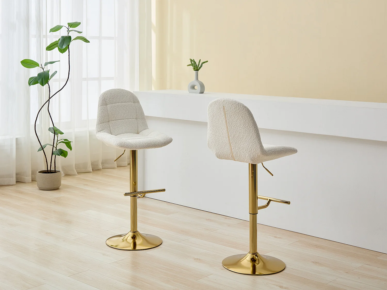 Lot de 2 tabourets de bar en tissu bouclette et métal doré - Hauteur réglable - Blanc - LOLY