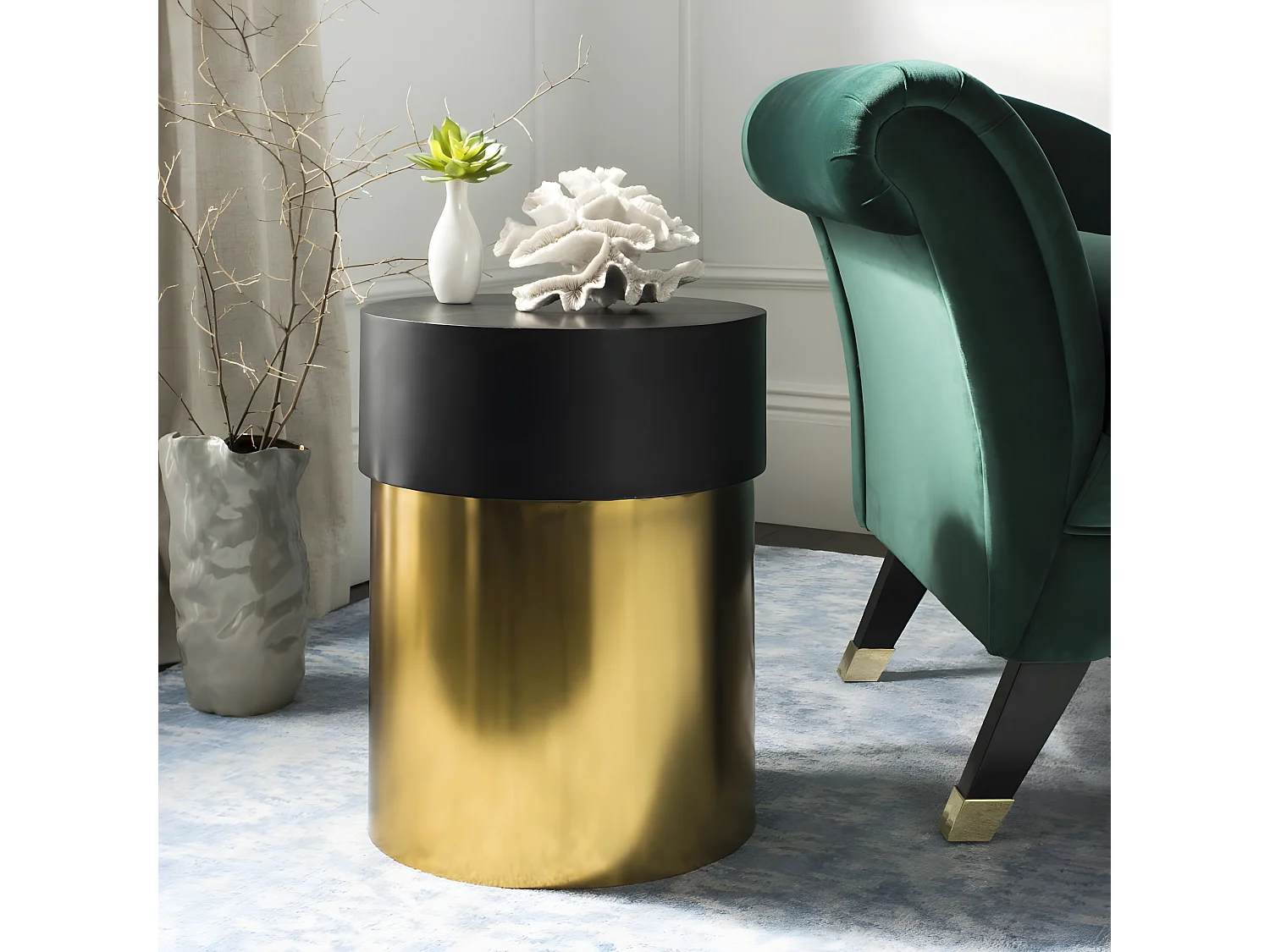 Table d'appoint Noir et or 40 X 40 X 50.8 cm - Delcie