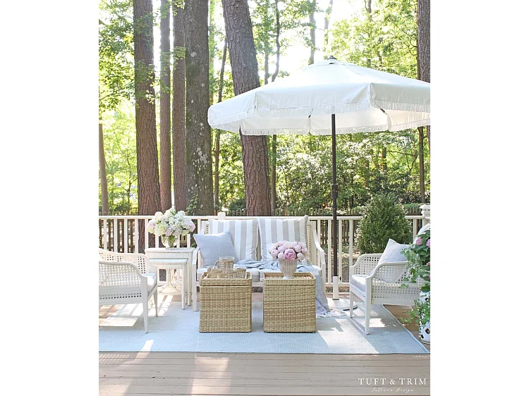 Parasol Blanc OPEN: 255 x 255 X 250 CLOSE: 15 x 15 x 250 cm - Fabia