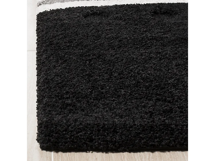 Tapis Noir/Neutre 99 X 160 cm - Lucie