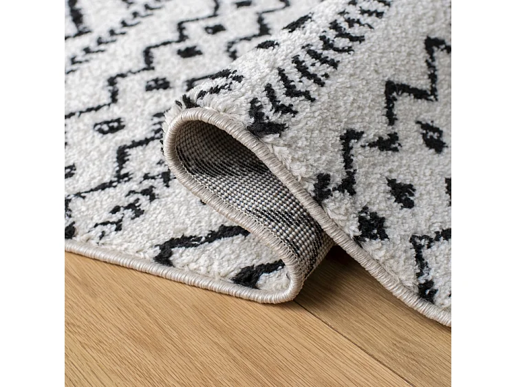 Tapis Neutre/Noir 91 X 152 cm - Makayla