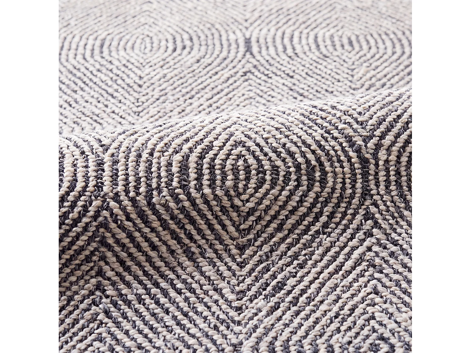 Tapis Ivoire/Fusain 122 X 122 cm - Alaska