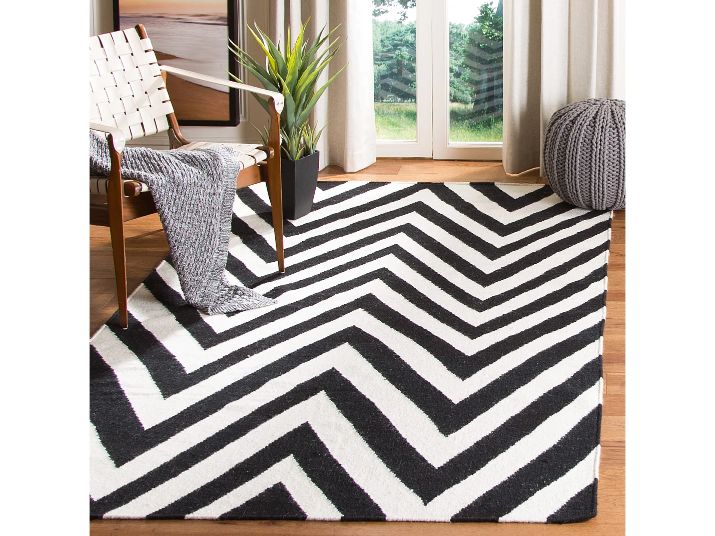 Tapis Noir/Neutre 183 X 274 cm - Serena