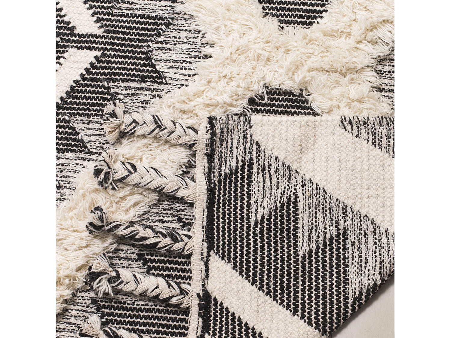 Tapis Noir/Neutre 122 X 183 cm - Kiara