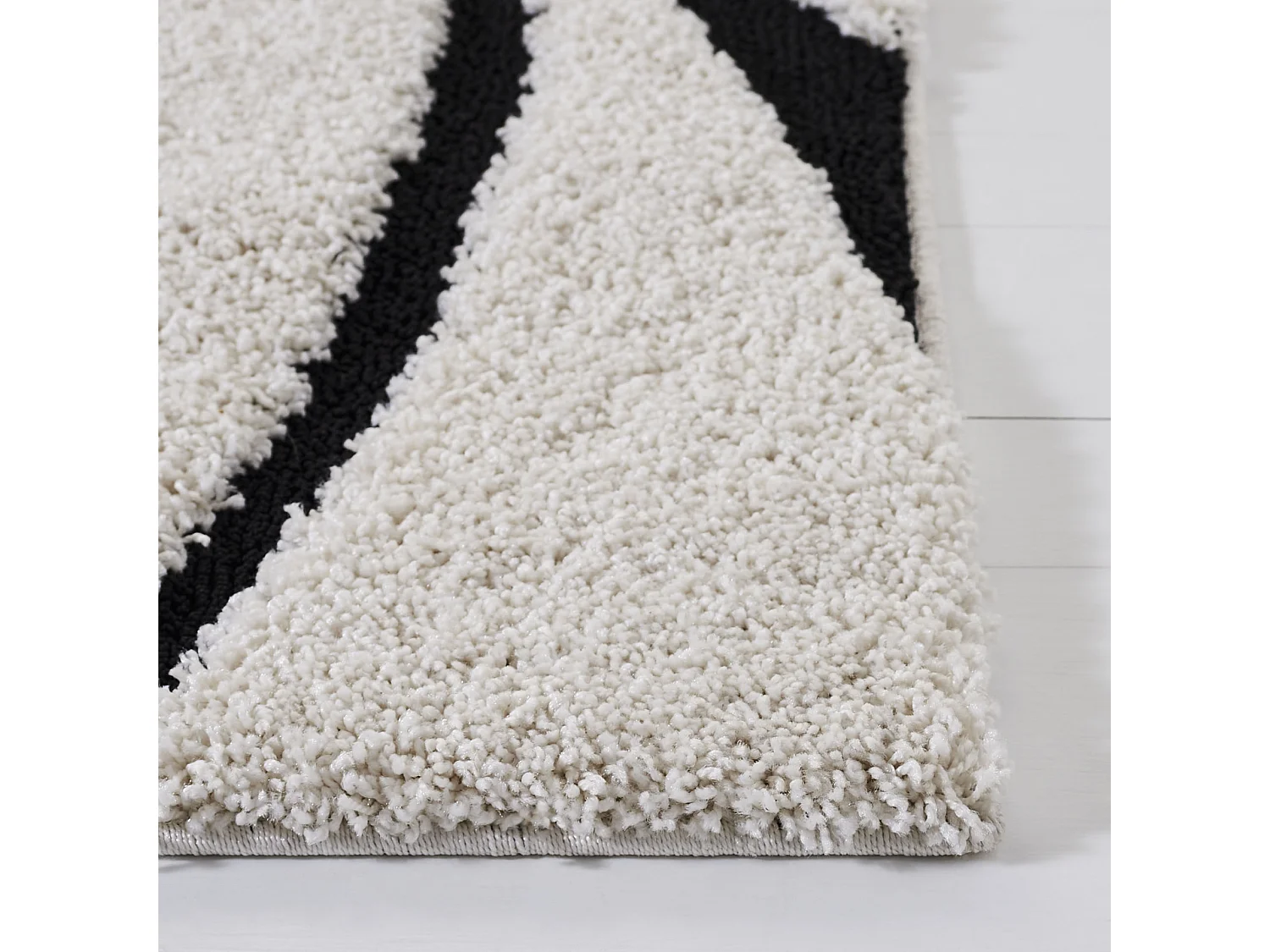 Tapis Ivoire/Noir 236 x 305 cm - Naples