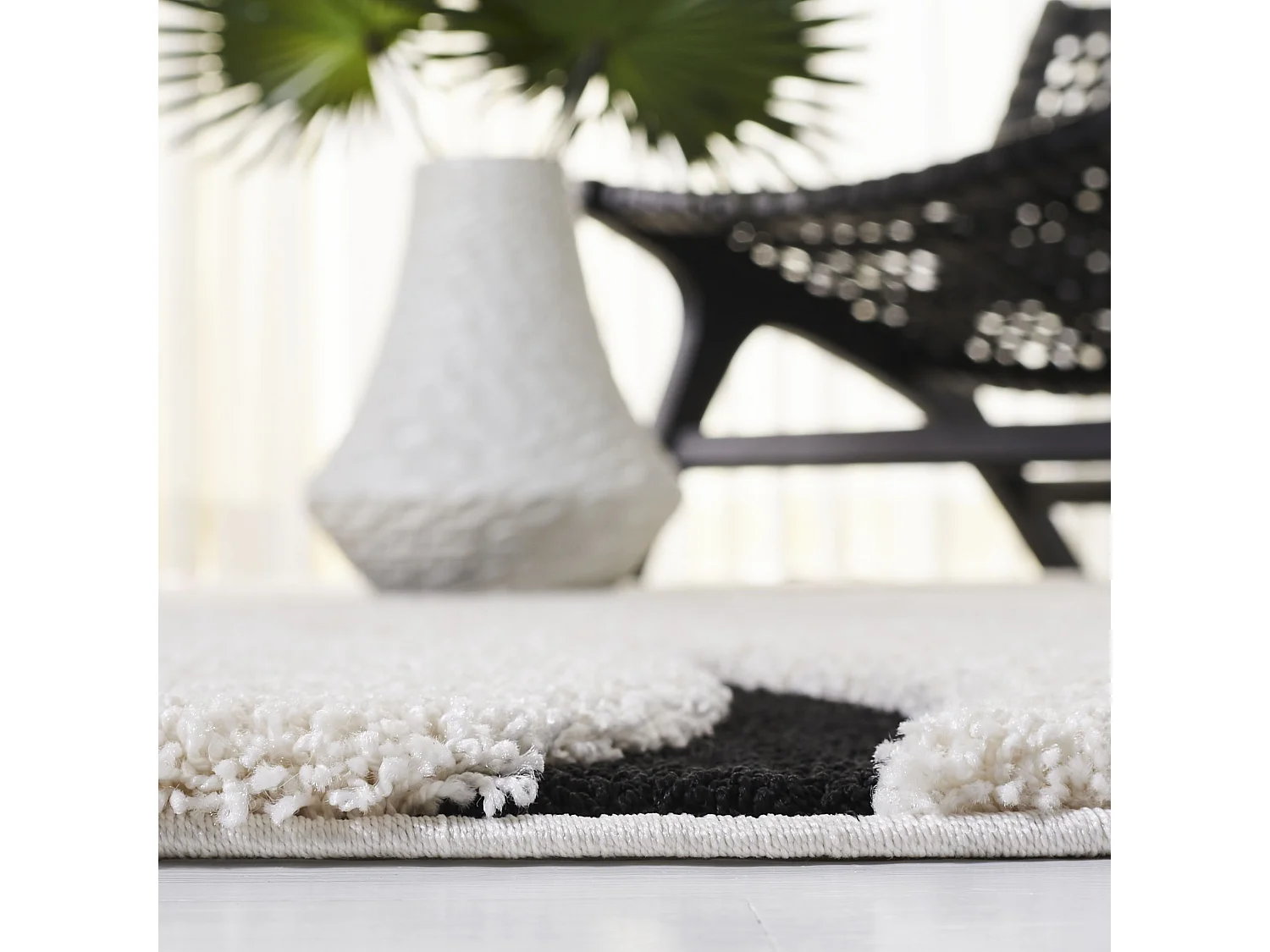 Tapis Ivoire/Noir 122 X 122 cm - Naples