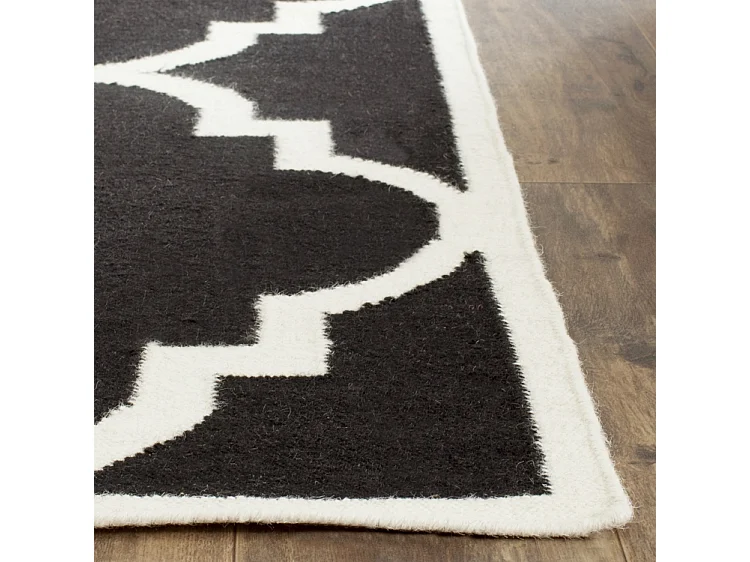 Tapis Noir/Neutre 183 X 274 cm - Nadia