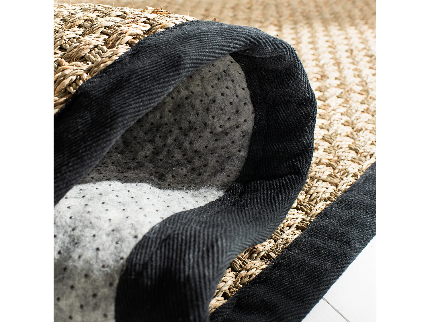 Tapis Neutre/Noir 152 X 244 cm - Roselyn