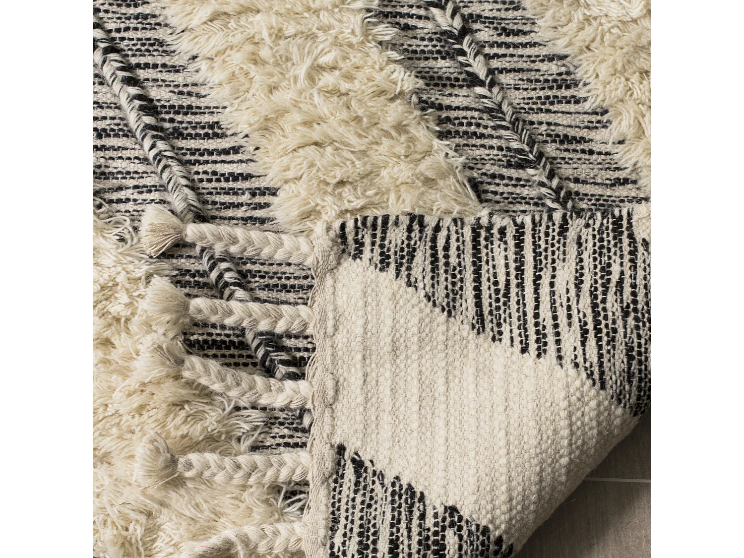 Tapis Noir/Neutre 183 X 274 cm - Ariana