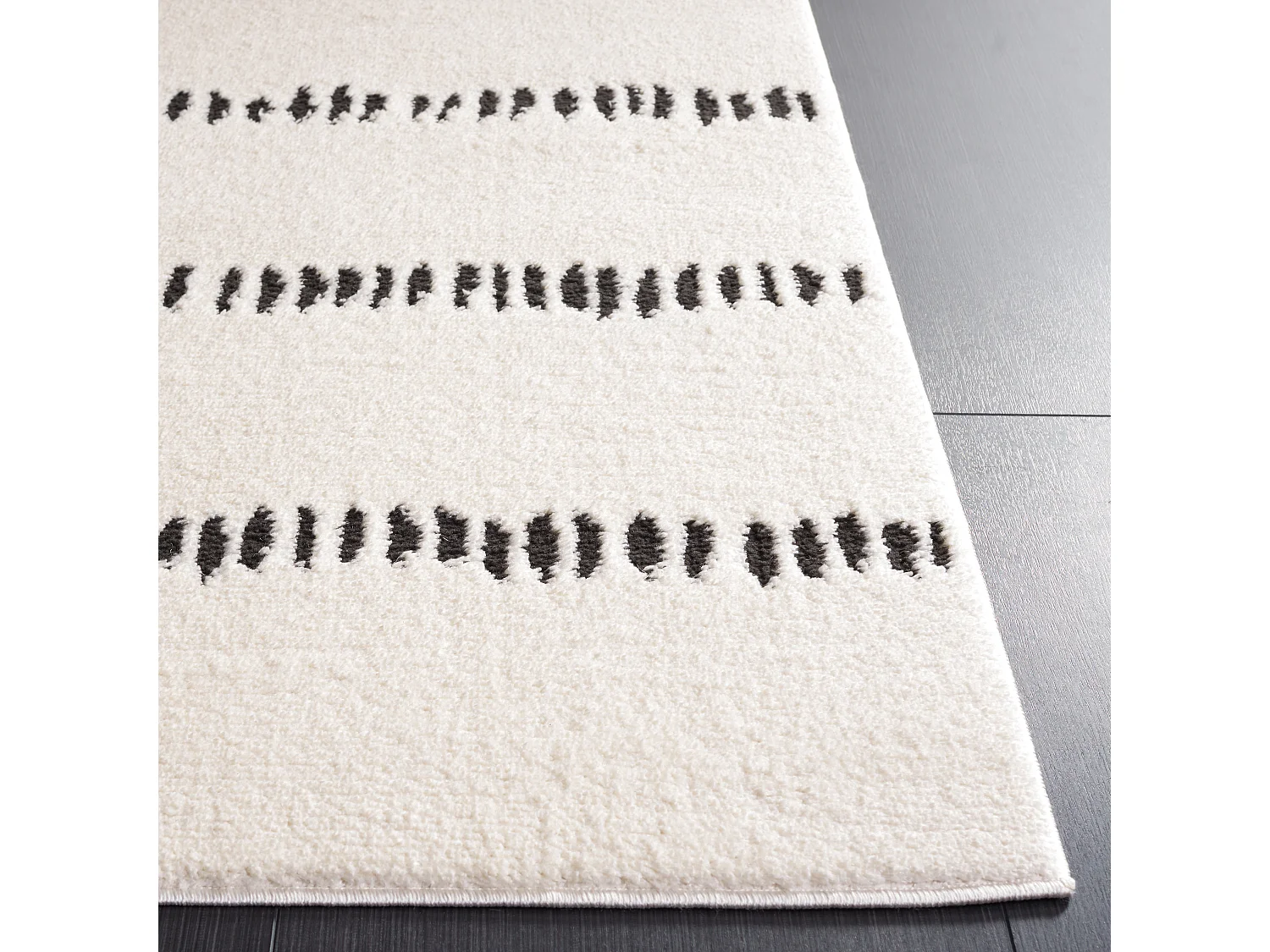 Tapis Ivoire/Noir 183 X 274 cm - Aramin