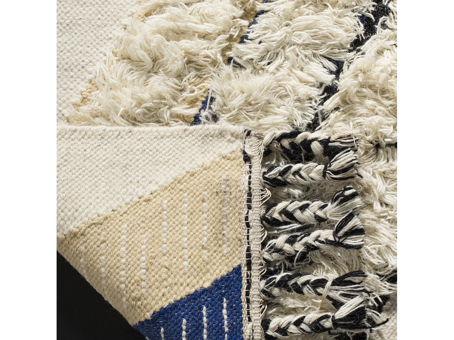 Tapis Neutre/Noir/Bleu 122 X 183 cm - Alena