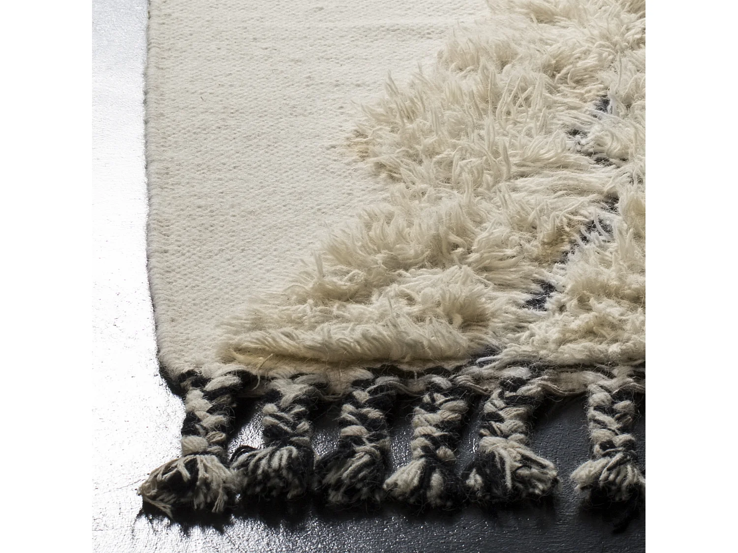 Tapis Neutre/Noir/Bleu 122 X 183 cm - Alena