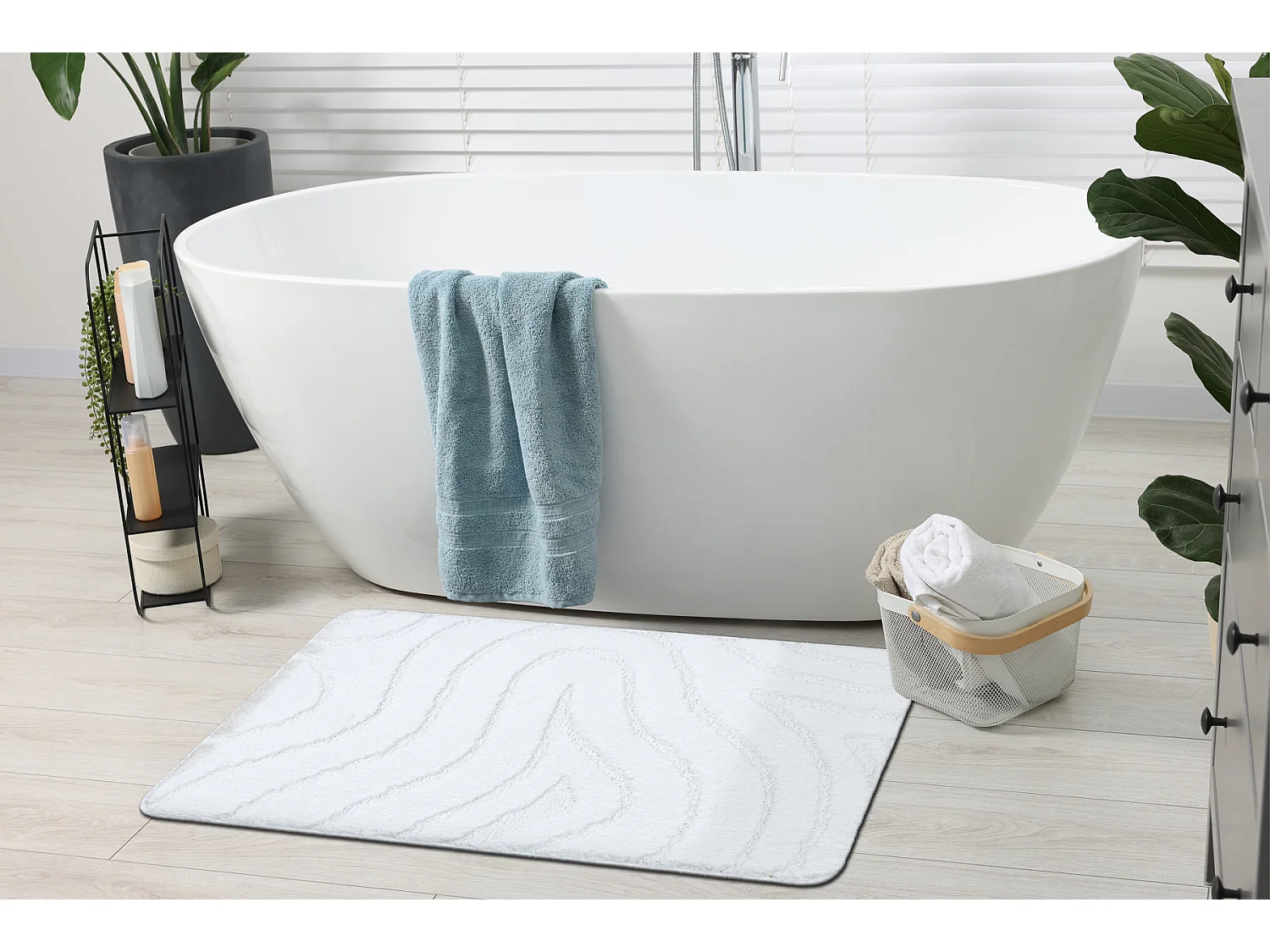 Badteppich SUPREME WAVES, Wellen, rutschfest, weich – weiß 60x100 cm