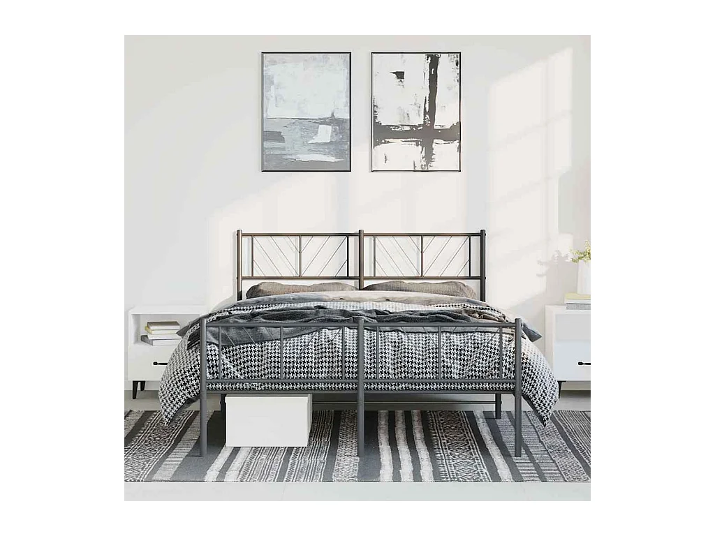 Cadre de lit métal sans matelas avec pied de lit noir 135x190cm
