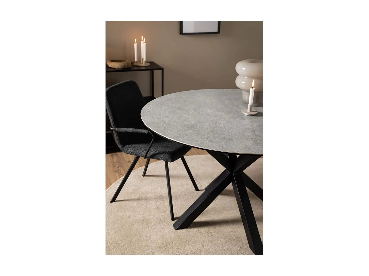 Heaven table de salle à manger Ø119cm gris.