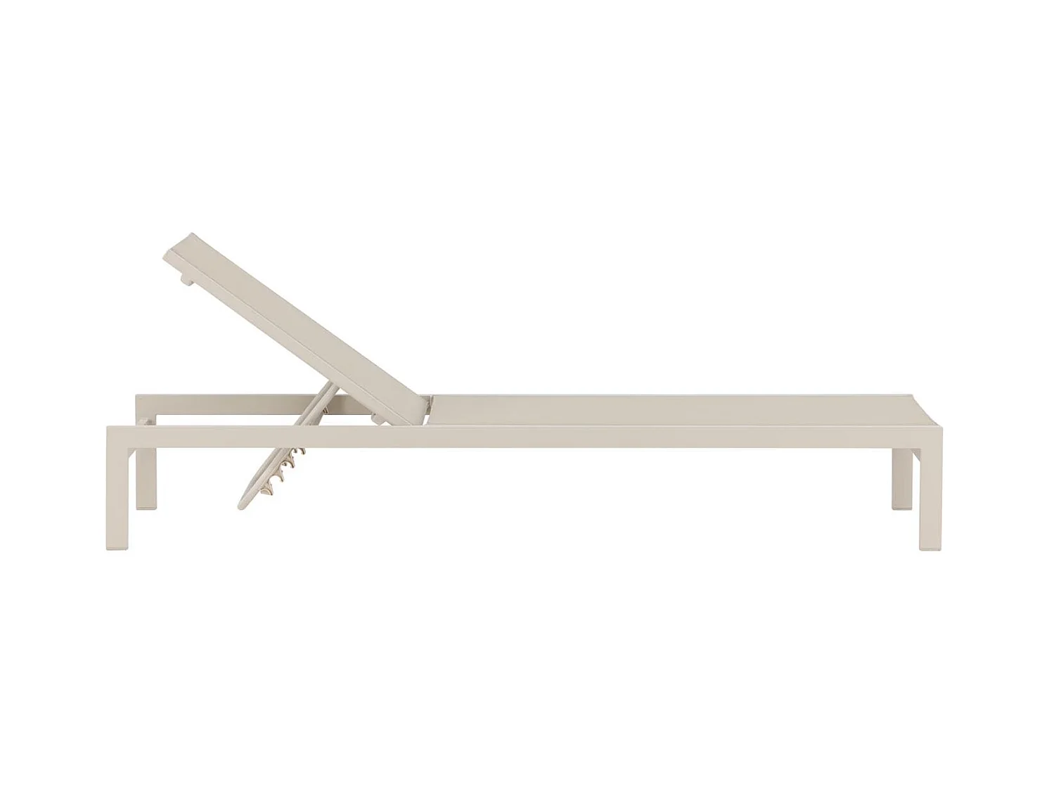 Copacabana chaise longue beige.