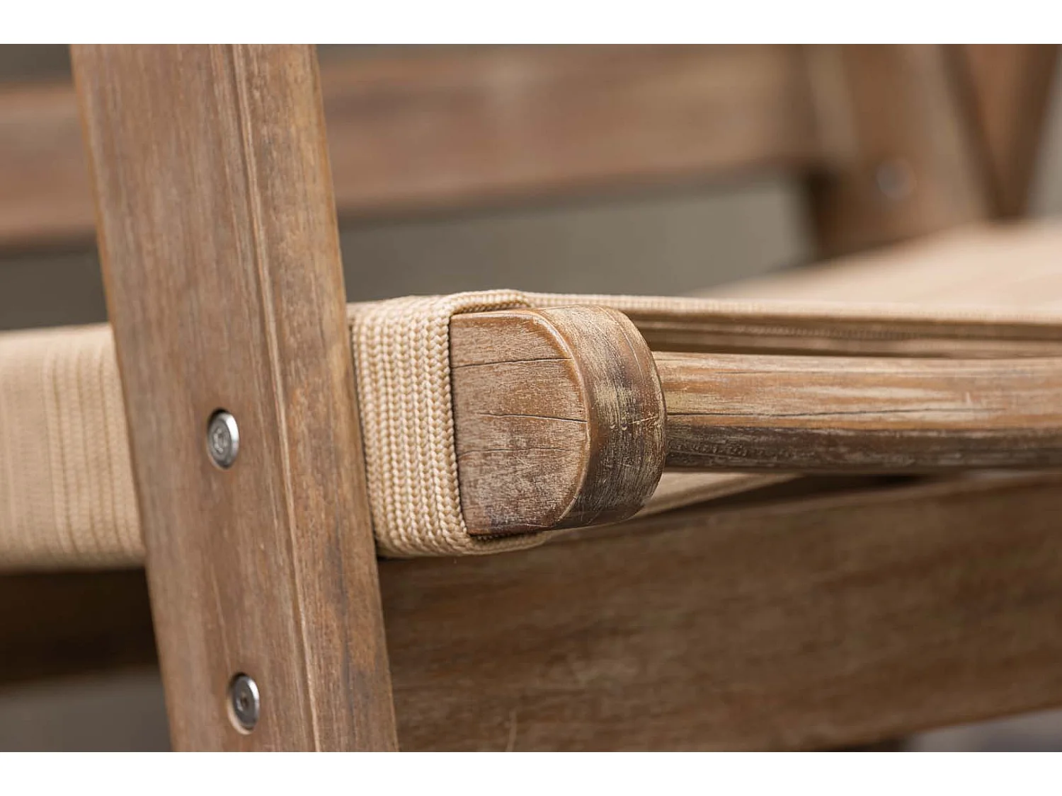 Peter leunstoel tuin bruin.