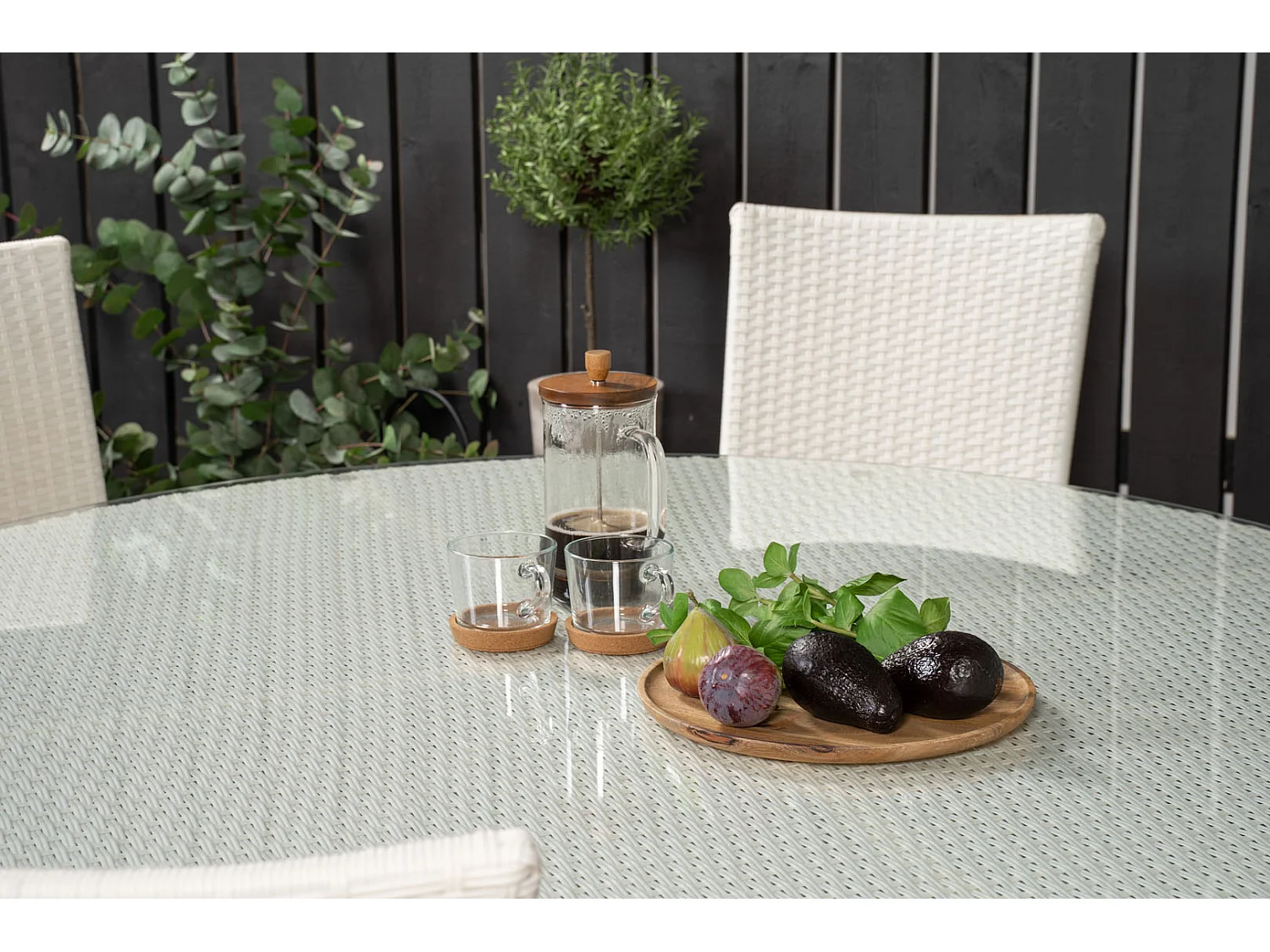 Volta Gartenset Tisch Ø150cm und 6 Stühle Anna weiß.