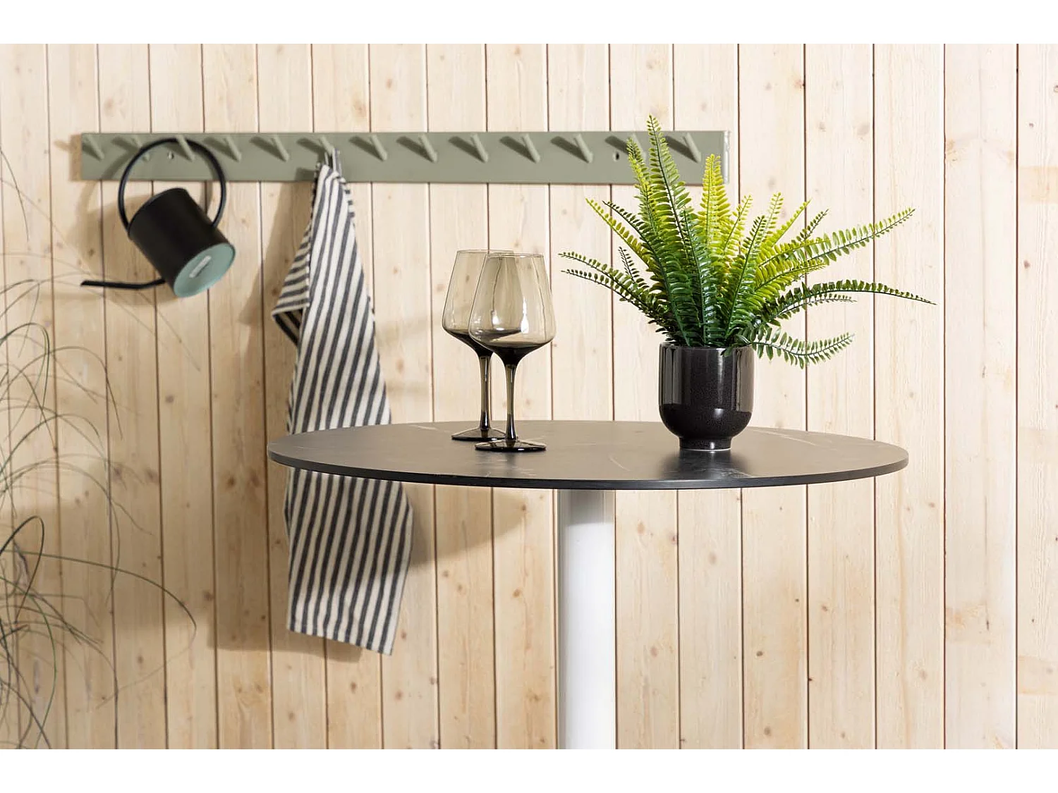 Milano Gartentisch Bartisch Ø70 weiß.