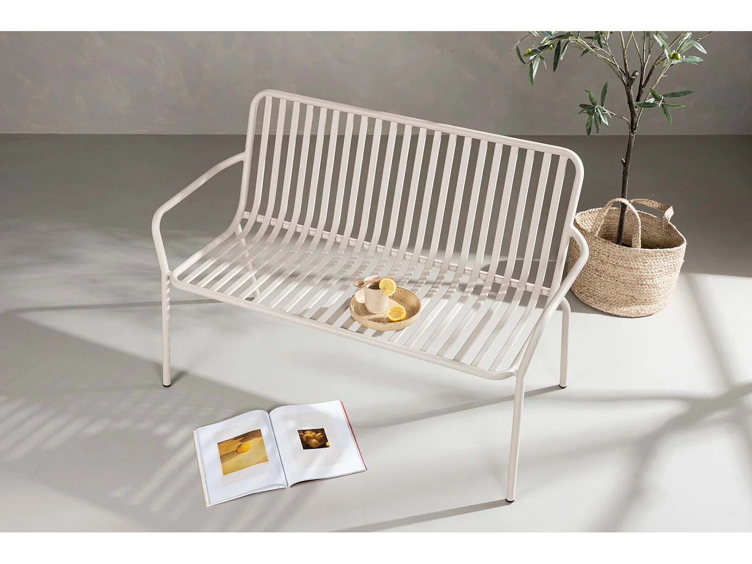 Peking banc de jardin beige.