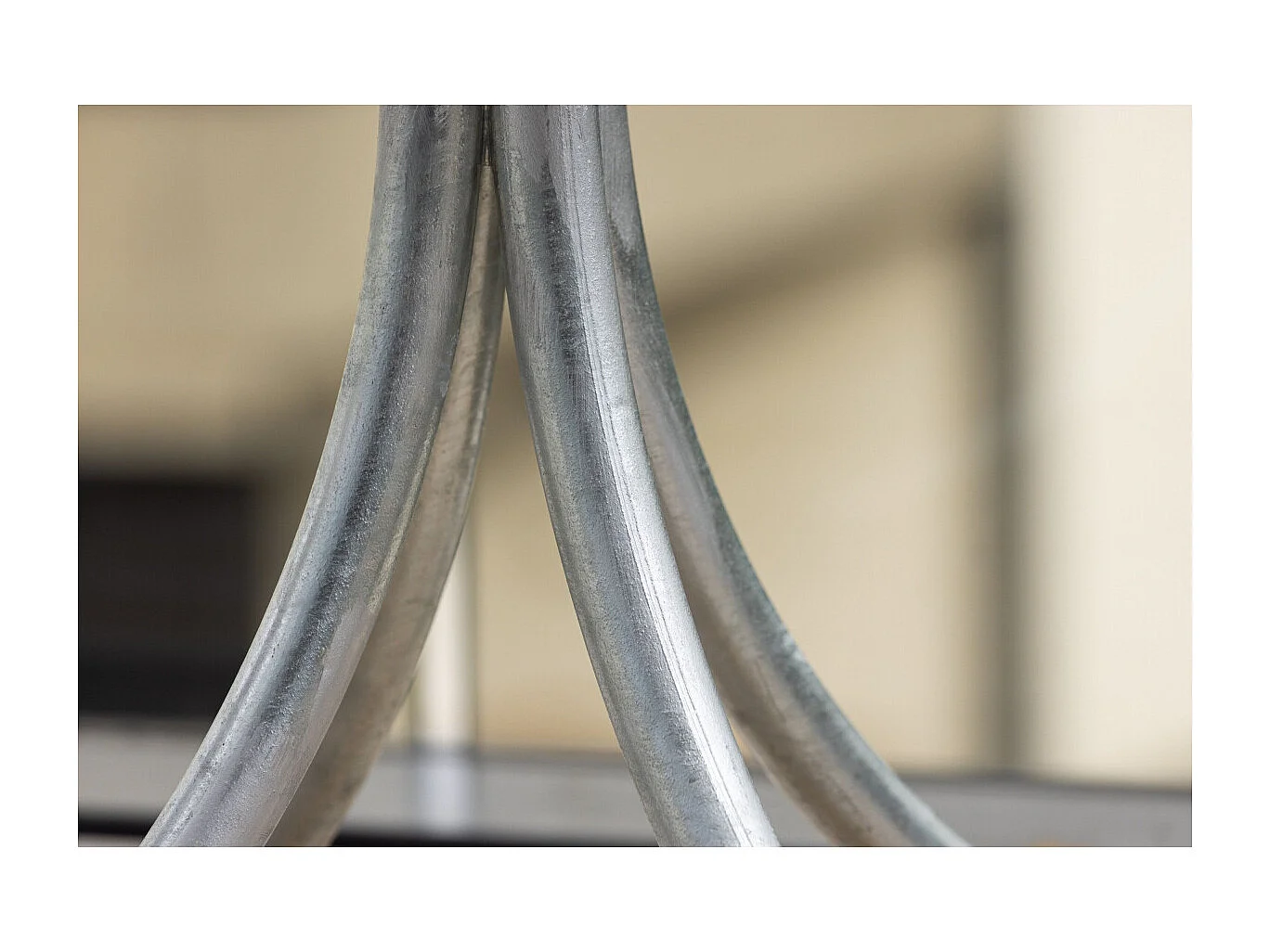 Holmsund café tafel Ø65 naturel.