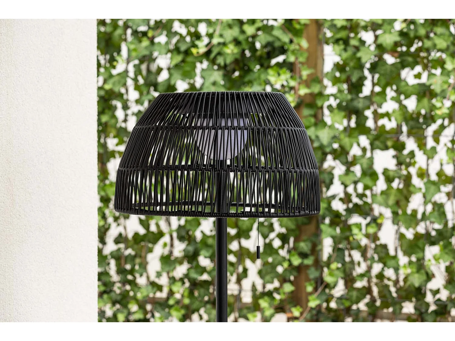 Mabis vloerlamp LED buiten zwart.