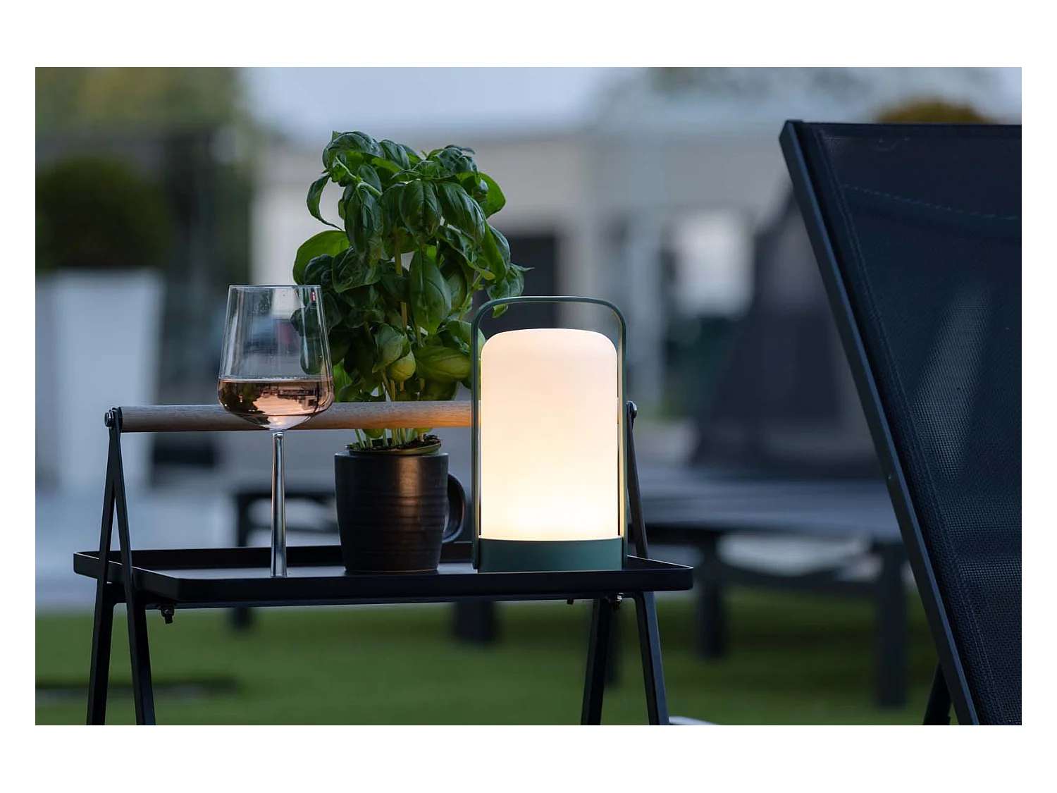 Fern tafellamp LED buiten groen.