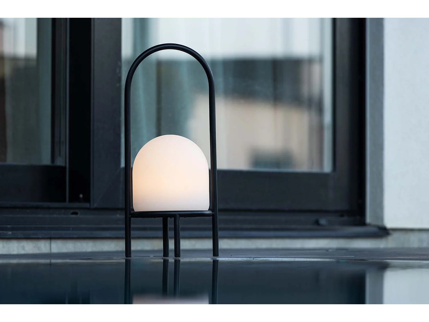 Colie tafellamp LED buiten 19x43x19cm zwart.