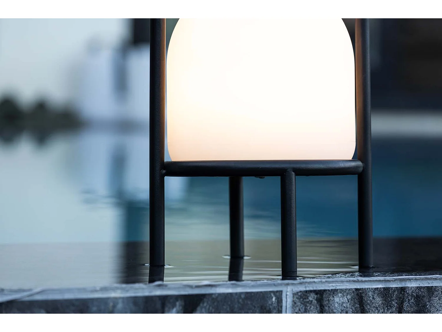 Colie tafellamp LED buiten 19x43x19cm zwart.