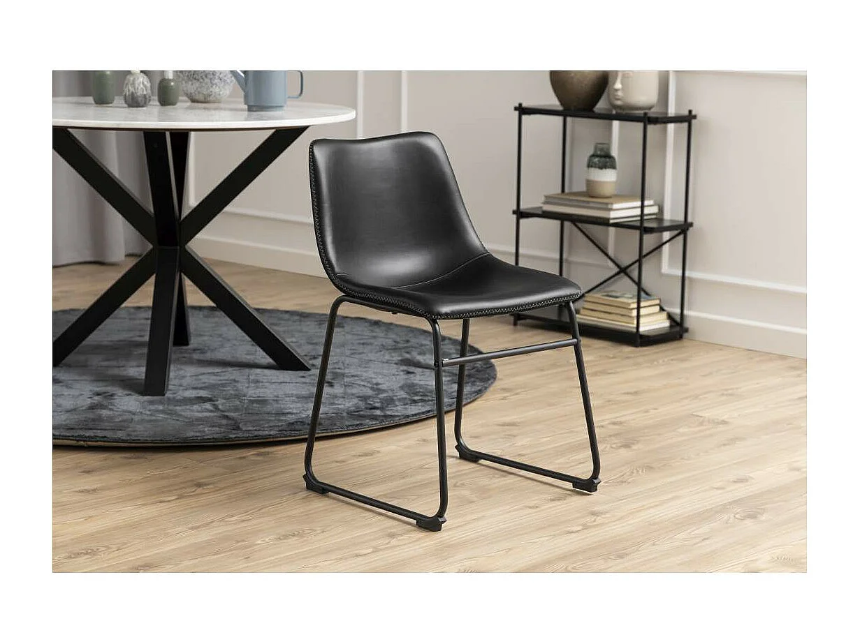 Oregon chaise de salle à manger Simili cuir PU noir.