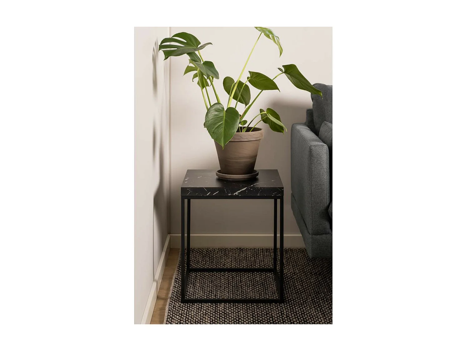 Barossa Couchtisch 40cm Marmor Dekor schwarz.