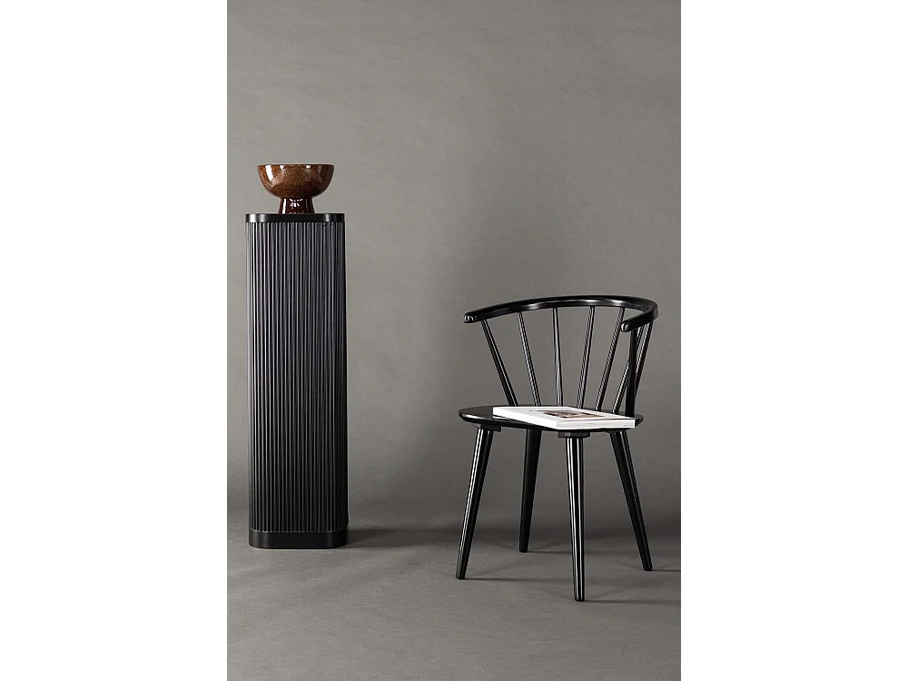 Bobby eetkamerstoel met armleuningen hout zwart.