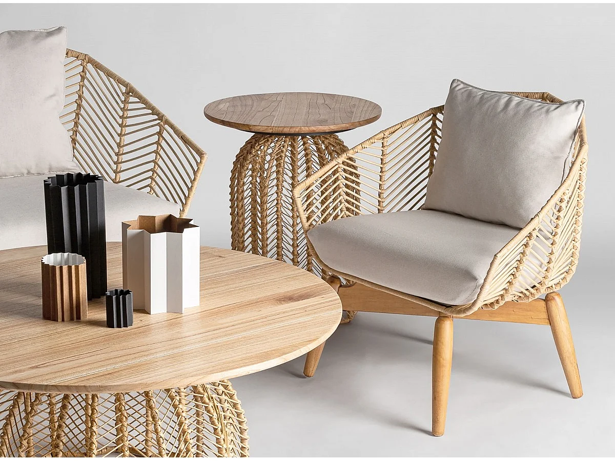 Sofá de 3 plazas en madera de caoba y ratán José Manuel Ferrero d’Estudi