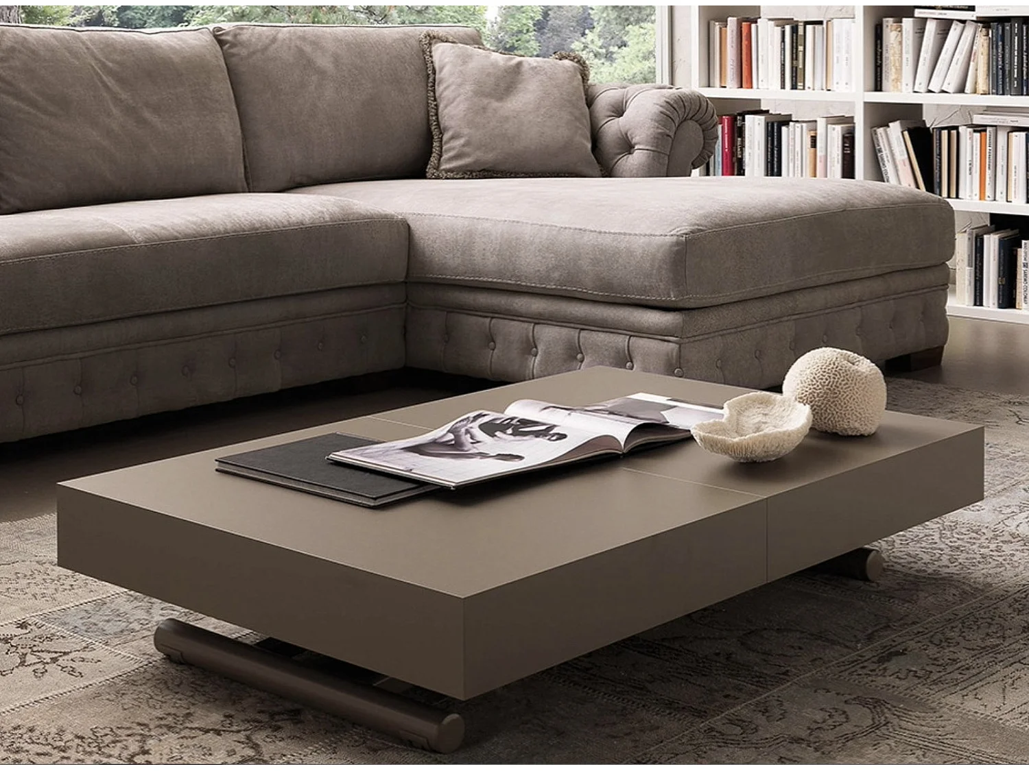 Table basse relevable et extensible beige foncé Alexandra 120-153-186 et 220cm