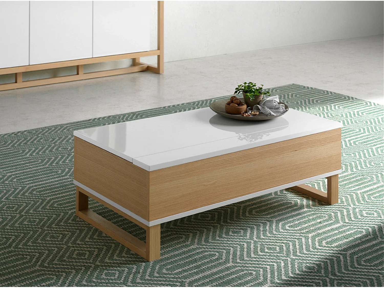 Table basse relevable en bois laqué blanc et bois de hêtre naturel Valeto 110cm