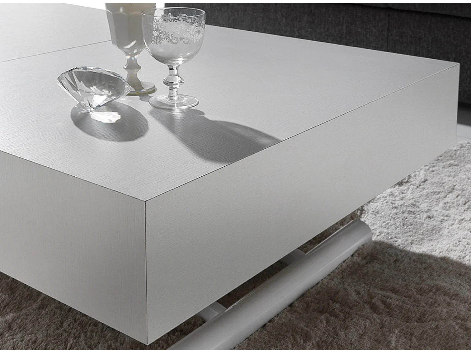 Table basse relevable et extensible blanche Alexandra 120-153-186 et 220cm