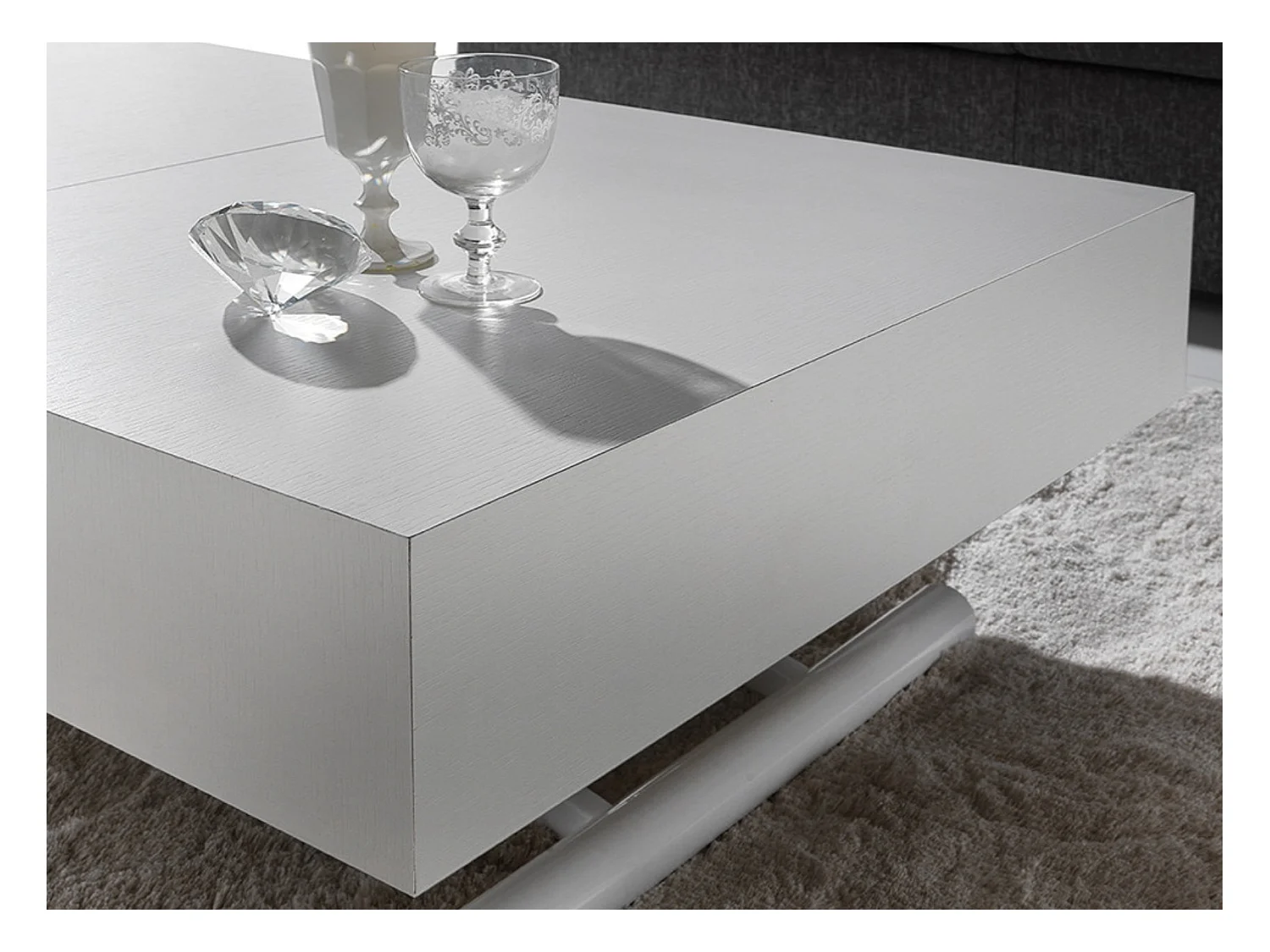 Table basse relevable et extensible blanche Alexandra 120-153-186 et 220cm