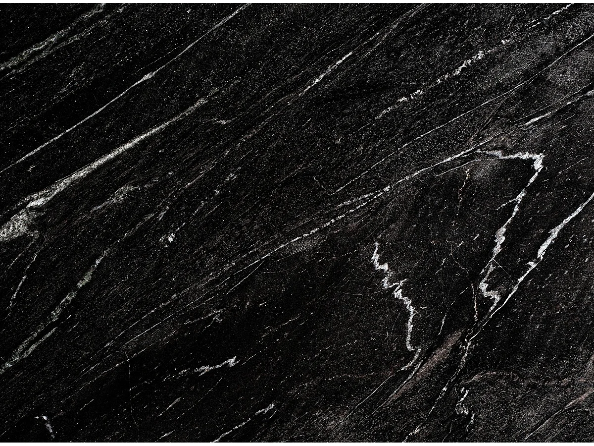 Table basse ronde marbre de noir et pieds bois massif recyclé Wader 80cm