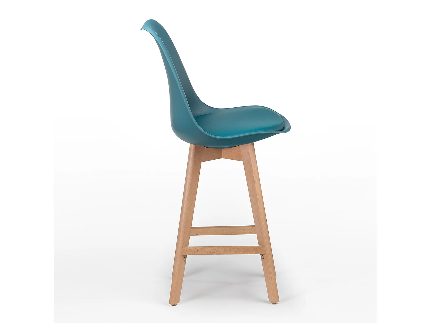 Taburete nórdico con cojín polipiel azul pato y patas de haya clara Tula 67 cm