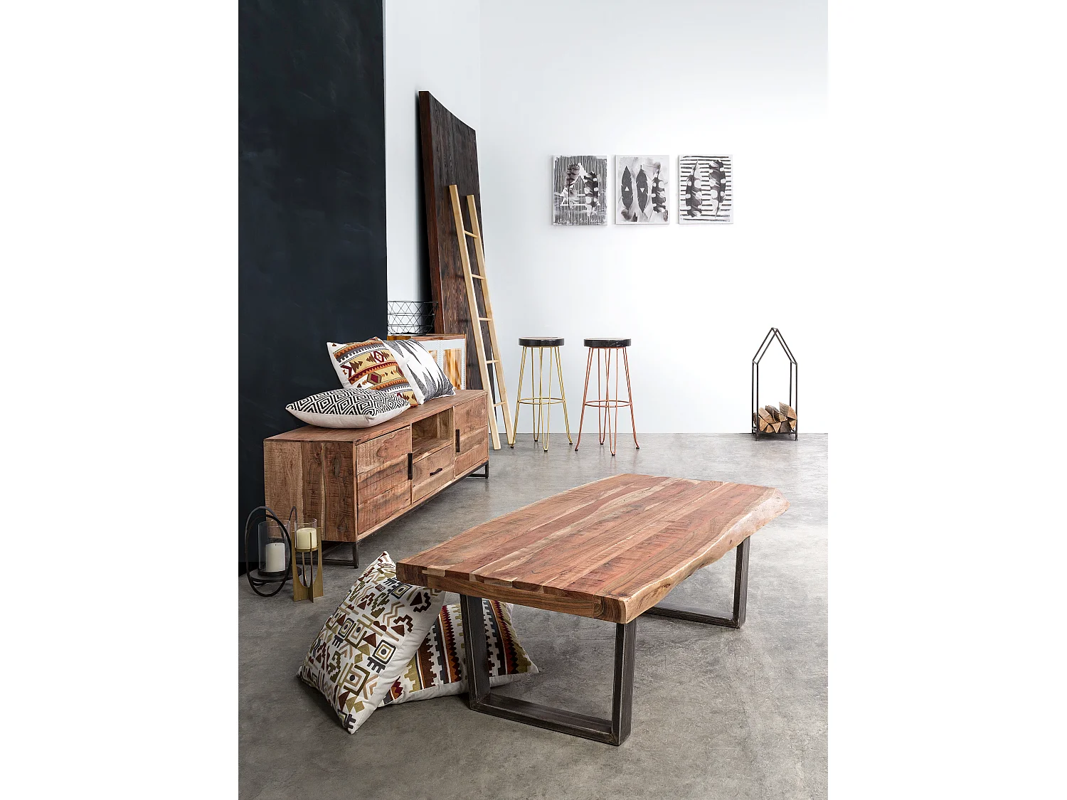 Tabouret de bar en bois mungur et pieds en acier Mel - Lot de 2