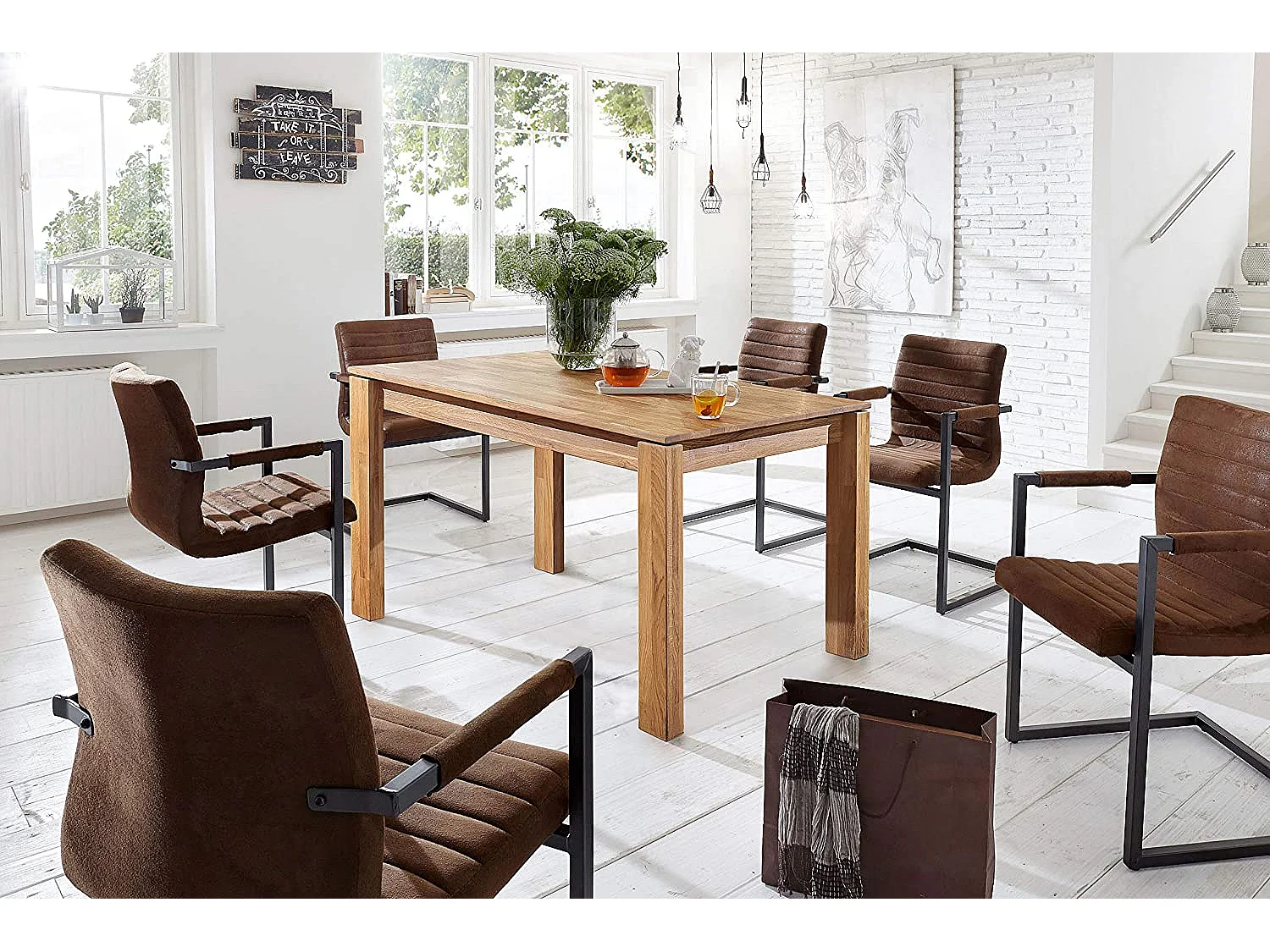 Ritza massief eikenhouten eettafel 140 cm