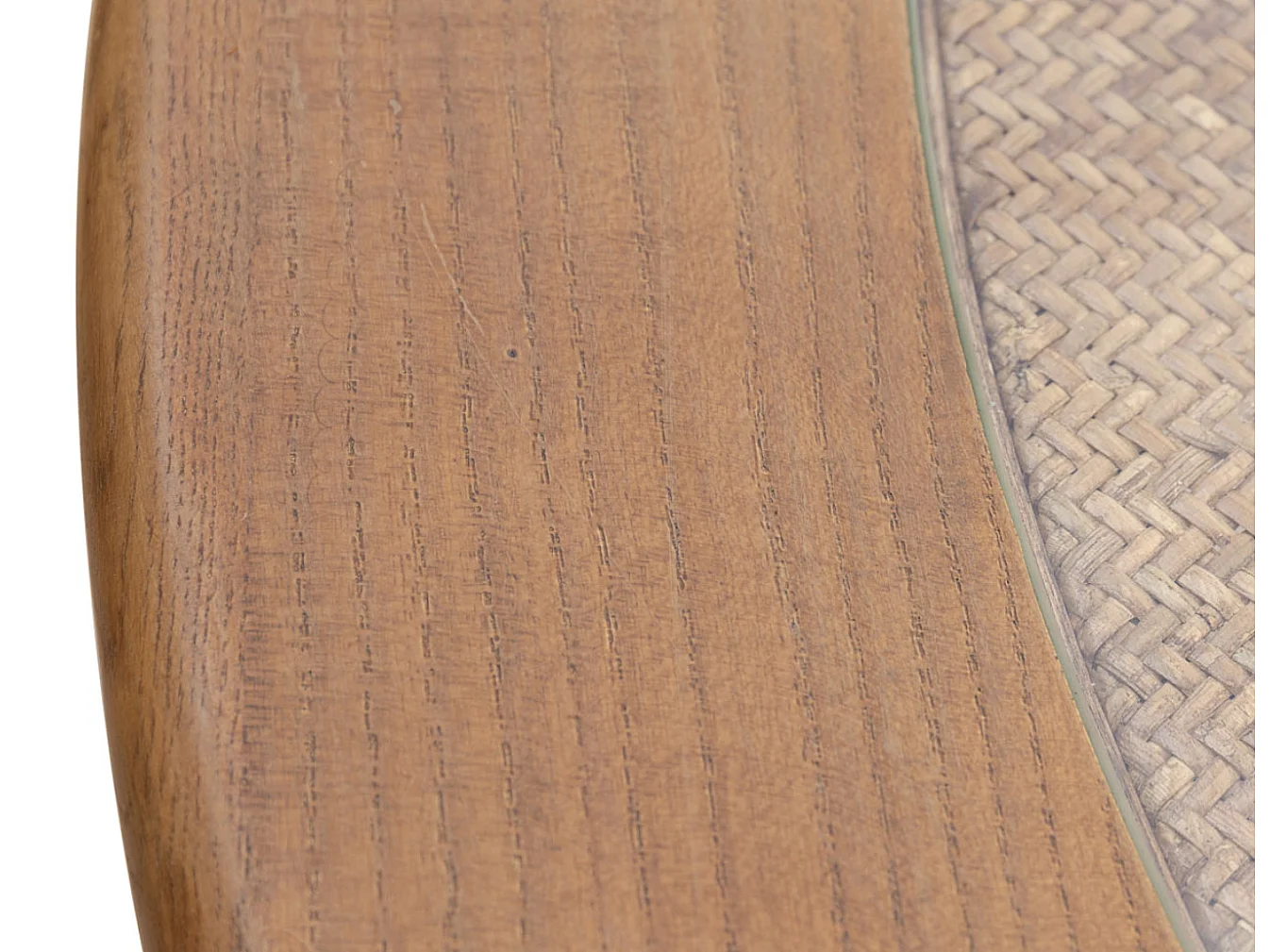 Vikale ronde eettafel van 120 cm massief eiken en rotan