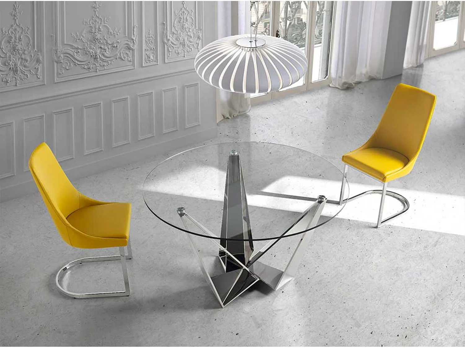 Table à manger ronde design verre trempé et pieds acier chromé Bazika 130cm